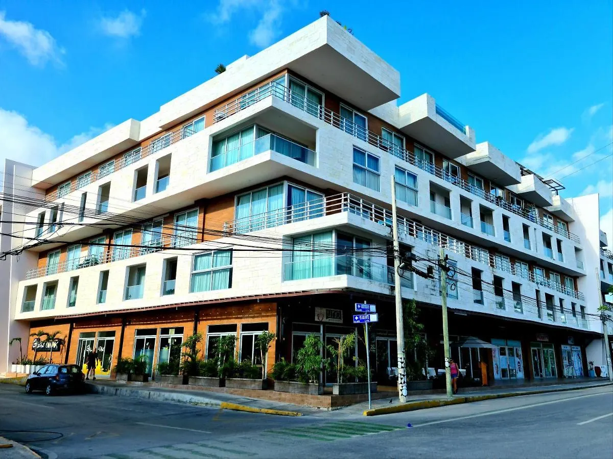 Apartment Discover Playa Del Carmen From The Gallery Condos Steps To The Beach